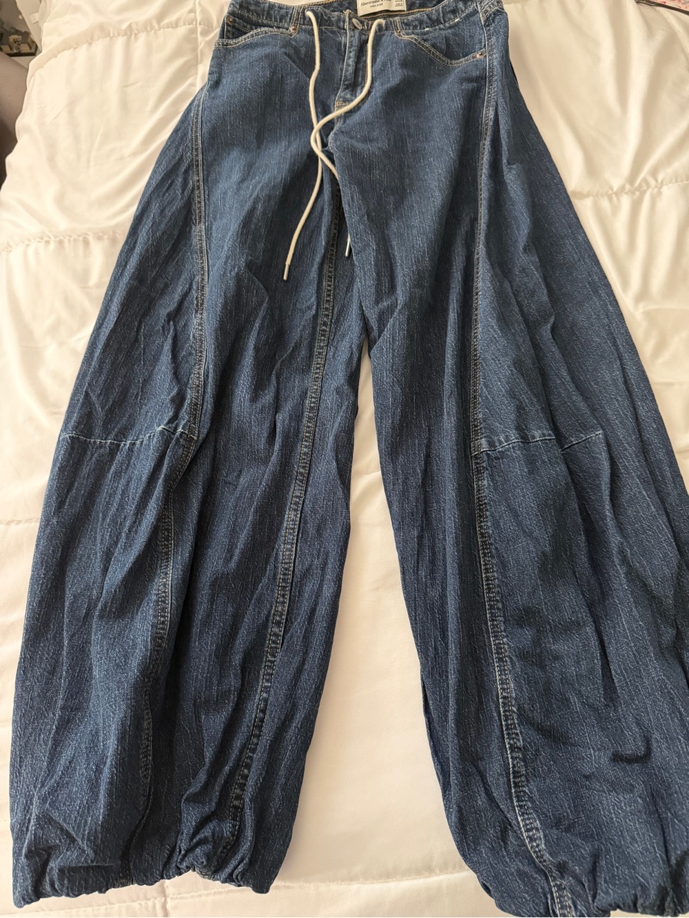 Abercrombie & Fitch Dark Blue Balloon Leg Jeans